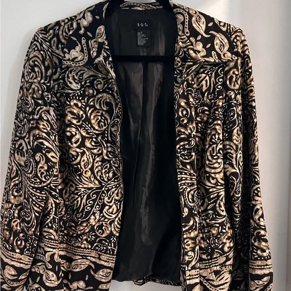 Patterned Jacket - Picture 1 of 6